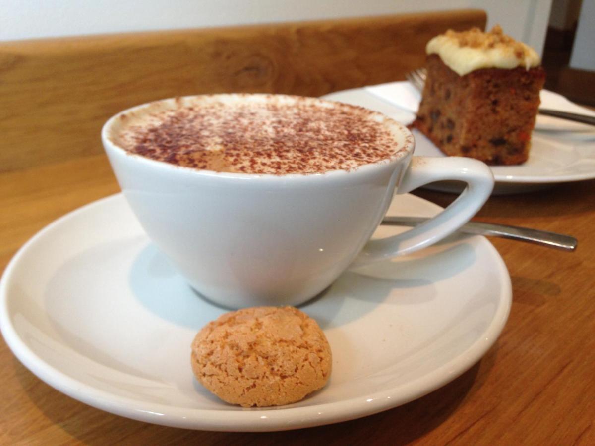Bed and Breakfast The River Cafe Glasbury Экстерьер фото