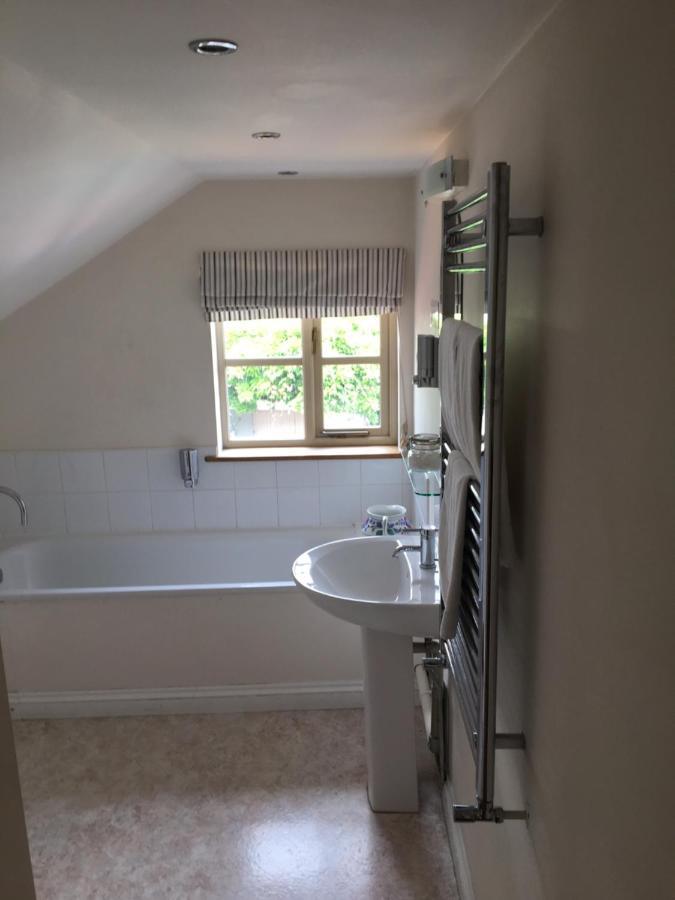 Bed and Breakfast The River Cafe Glasbury Экстерьер фото