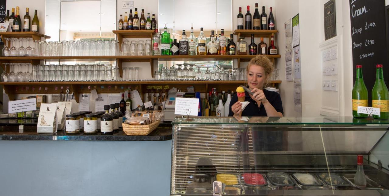 Bed and Breakfast The River Cafe Glasbury Экстерьер фото